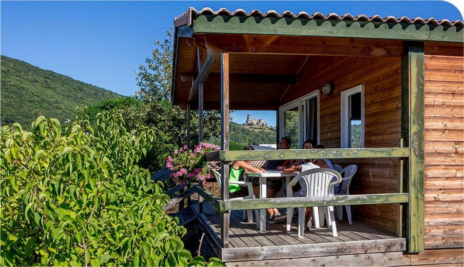 Camping Onlycamp Pierre & Sources Volvic Ngoại thất bức ảnh