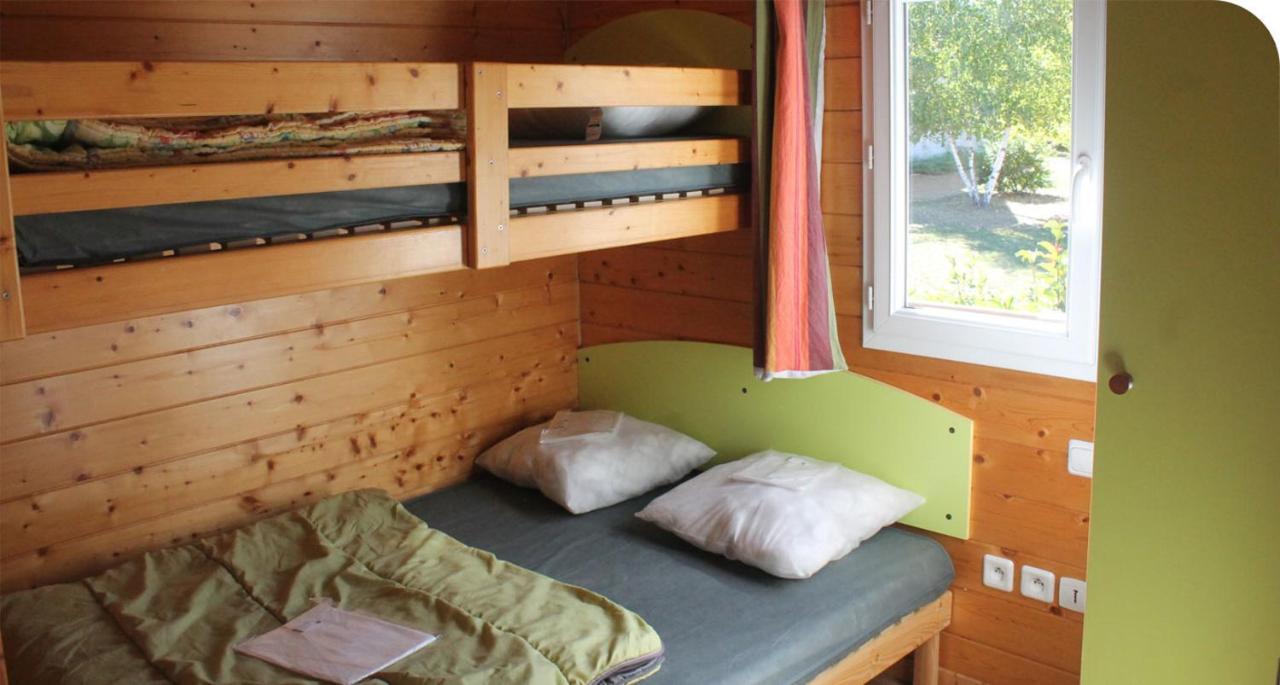 Camping Onlycamp Pierre & Sources Volvic Ngoại thất bức ảnh