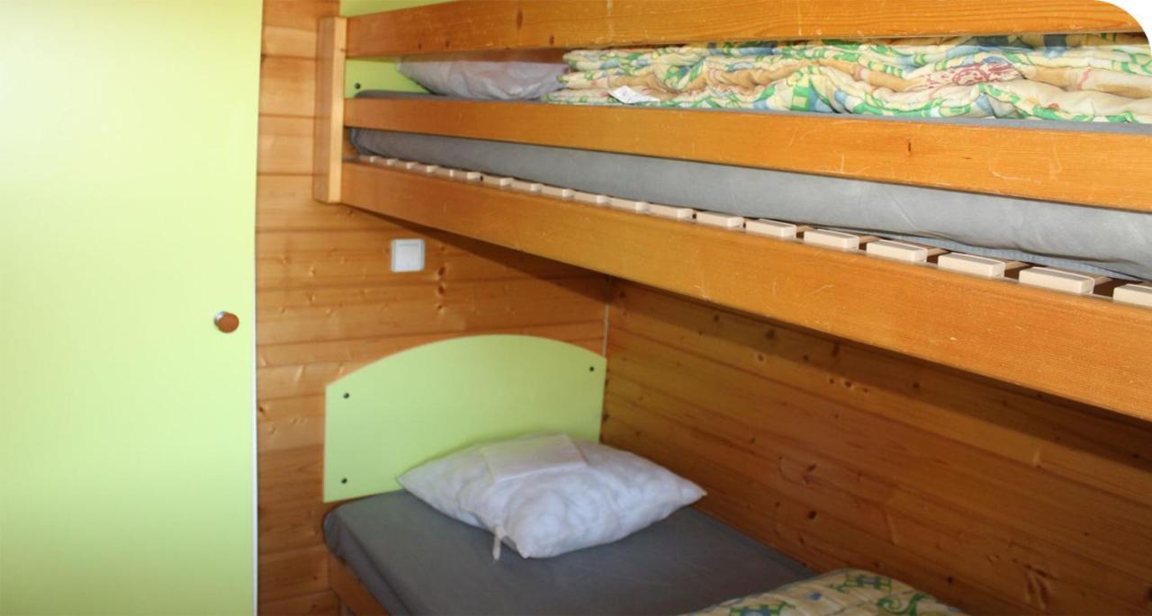 Camping Onlycamp Pierre & Sources Volvic Ngoại thất bức ảnh